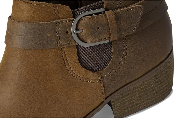 Clarks Charlten Rae Women's Boots Mushroom Oily Leather : 6 B - Medium - Image 7