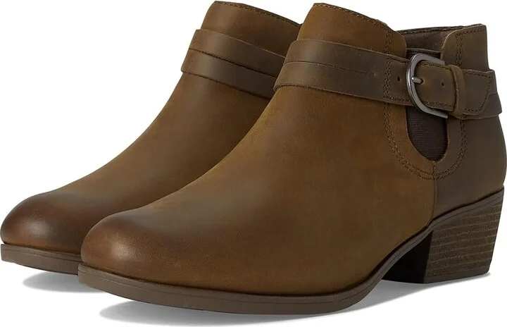 Clarks Charlten Rae Women's Boots Mushroom Oily Leather : 6 B - Medium