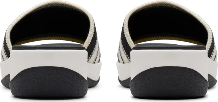 Clarks Cloudsteppers Women's Arla Hollis Slip-On Flat Sandals - Image 8