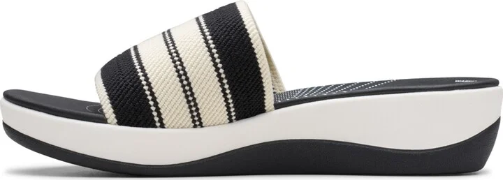 Clarks Cloudsteppers Women's Arla Hollis Slip-On Flat Sandals - Image 11