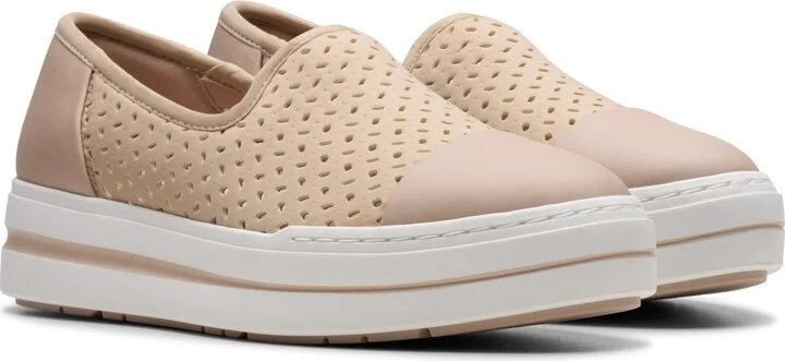 Clarks Cloudsteppers Women's Audreigh Star Slip-On Shoes - Image 10