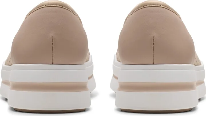 Clarks Cloudsteppers Women's Audreigh Star Slip-On Shoes - Image 11