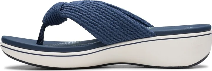 Clarks Cloudsteppers Women's Breeze Rae Erin Slip-On Flat Sandals - Image 3