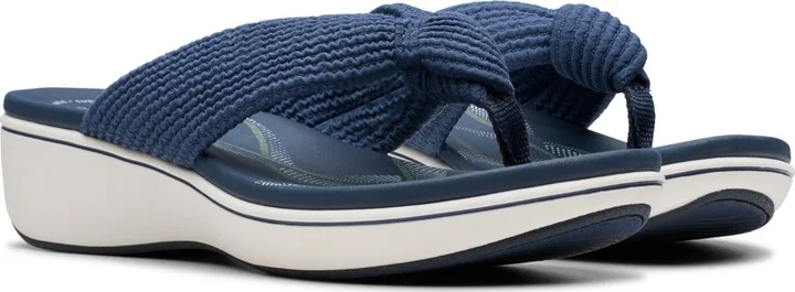 Clarks Cloudsteppers Women's Breeze Rae Erin Slip-On Flat Sandals - Image 5