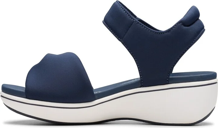 Clarks Cloudsteppers Women's Breeze Rae Sara Riptape Flat Sandals - Image 3