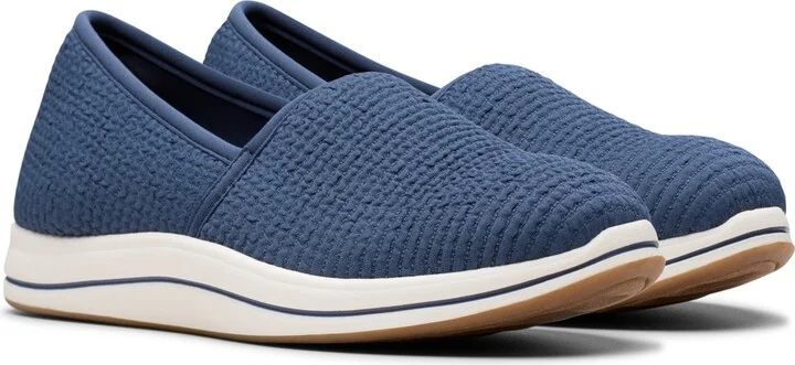 Clarks Cloudsteppers Women's Breeze Stretch Slip-On Shoes - Image 10