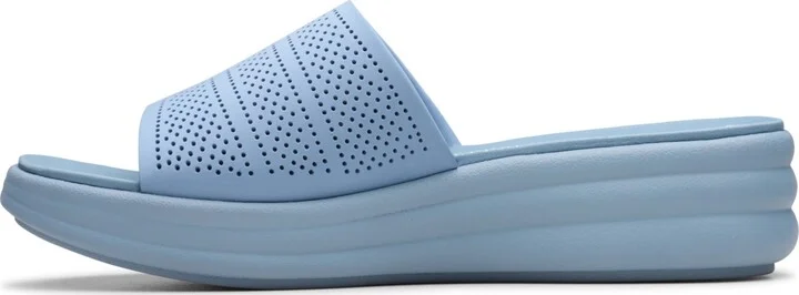 Clarks Cloudsteppers Women's Drift Twist Slip-On Flat Sandals - Image 8