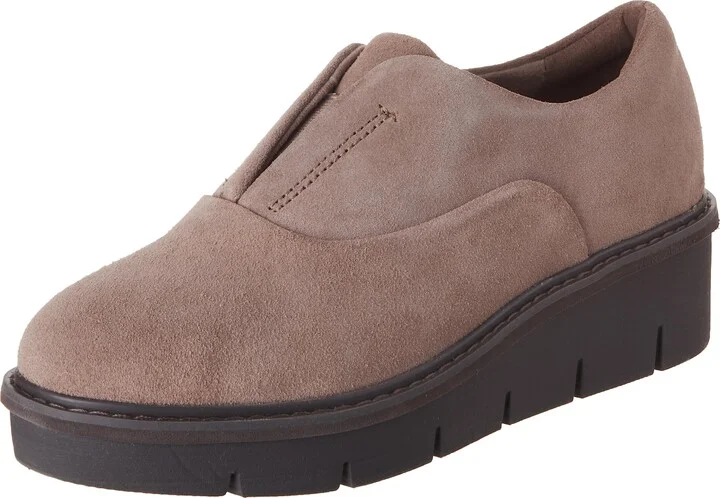Clarks Collection