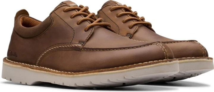 Clarks Collection Men's Eastridge Moc Shoes - Image 4
