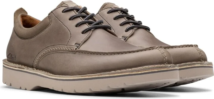 Clarks Collection Men's Eastridge Moc Shoes - Image 9