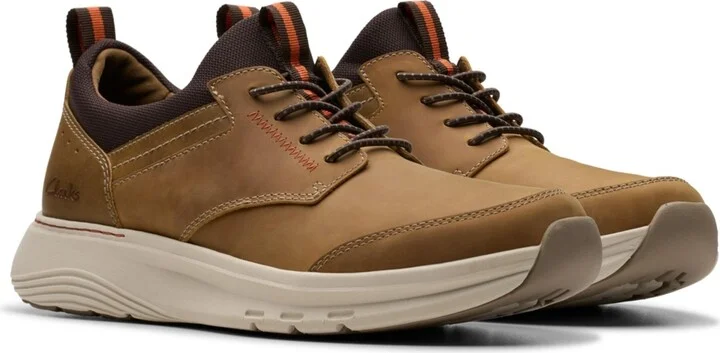 Clarks Collection Men's Motion Trek Ez Shoes - Image 4