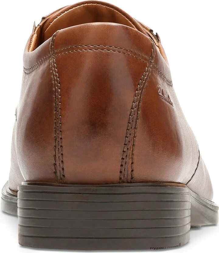 Clarks Collection Men's Tilden Plain-Toe Oxford Dress Shoes - Image 4