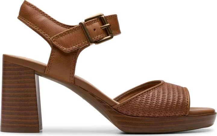 Clarks Collection Women's Ambyrlyn Faye Block Heel Sandals - Image 2