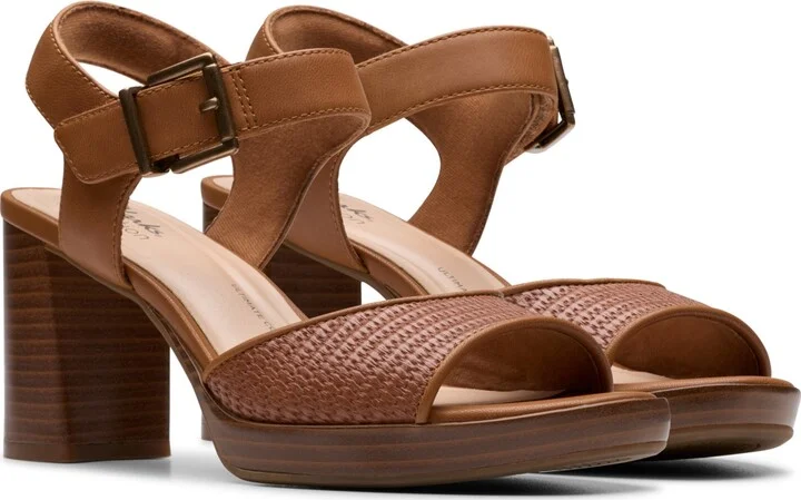 Clarks Collection Women's Ambyrlyn Faye Block Heel Sandals - Image 5
