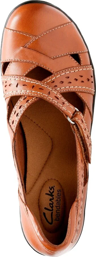 Clarks Collection Women's Ashland Spin Flats - Image 8