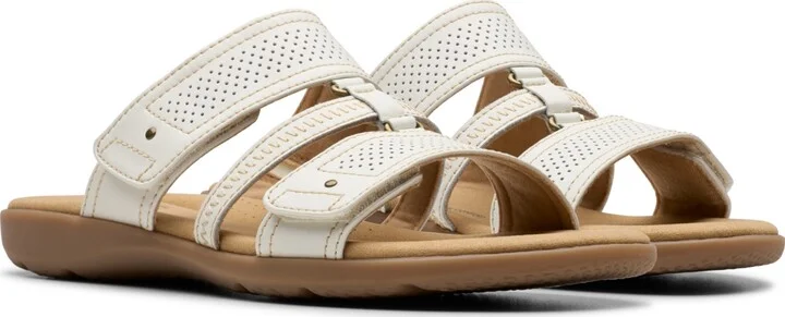 Clarks Collection Women's Elizabelle Ave Slip-On Flat Sandals - Image 10