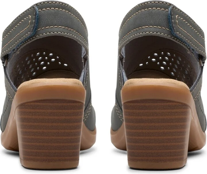 Clarks Collection Women's Emily2 Mist Block Heel Sandals - Image 3