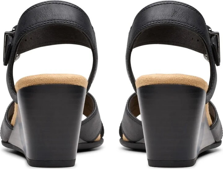 Clarks Collection Women's Emmalae Iris Wedge Sandals - Image 6