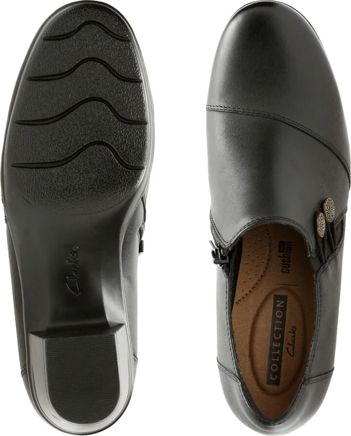 Clarks Collection Women's Emslie Warren Leather Shooties - Image 6
