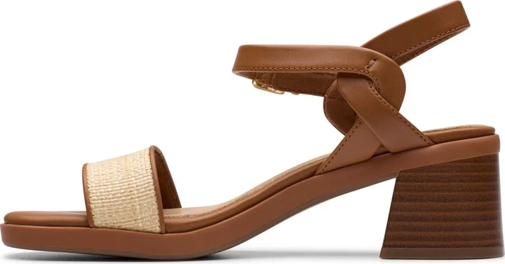 Clarks Collection Women's Jaylan Ray Square Toe Sandals - Image 3