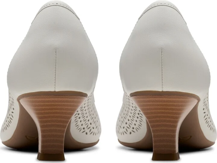 Clarks Collection Women's Kepley Sky Slip-On Pumps - Image 3