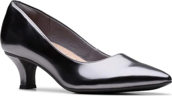 Clarks Collection Women's Kepley Vine Dress Pumps