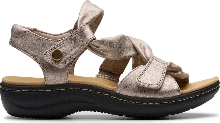 Clarks Collection Women's Laurieann Bell Round Toe Flat Sandals - Image 2