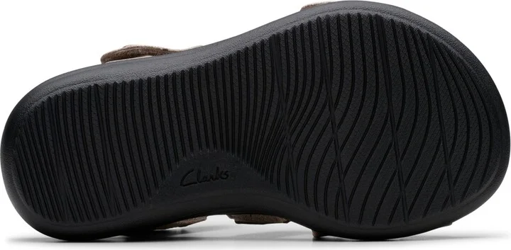 Clarks Collection Women's Laurieann Bell Round Toe Flat Sandals - Image 4