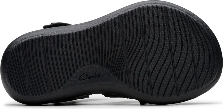 Clarks Collection Women's Laurieann Bell Round Toe Flat Sandals - Image 9