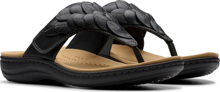 Clarks Collection Women's Laurieann Palm Flip-Flop Sandals - Image 5