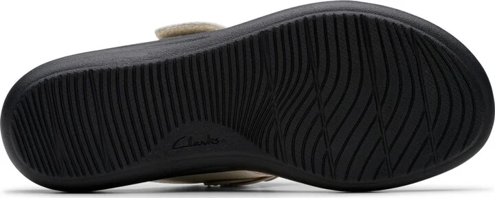 Clarks Collection Women's Laurieann Palm Flip-Flop Sandals - Image 9