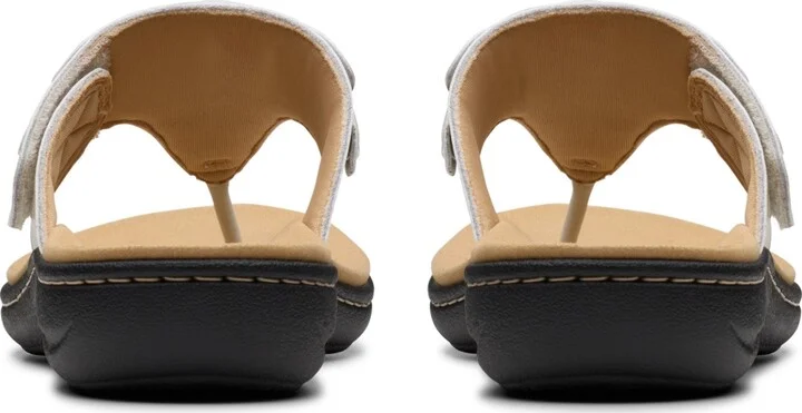Clarks Collection Women's Laurieann Palm Flip-Flop Sandals - Image 11
