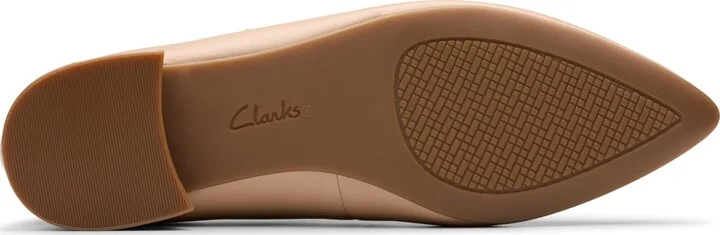 Clarks Collection Women's Natalyn Lane Pointy Toe Shoes - Image 5