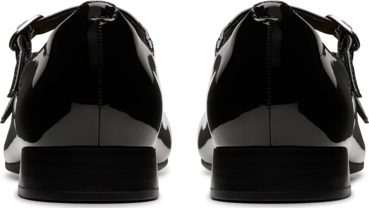 Clarks Collection Women's Natalyn Lane Pointy Toe Shoes - Image 8