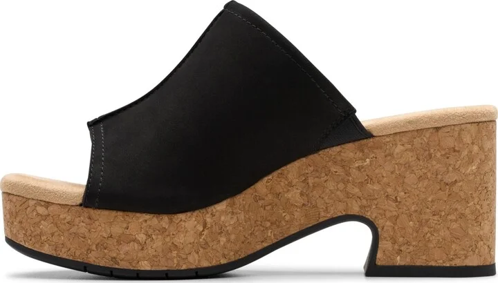 Clarks Collection Women's Nerisa Vine Wedge Sandals - Image 8