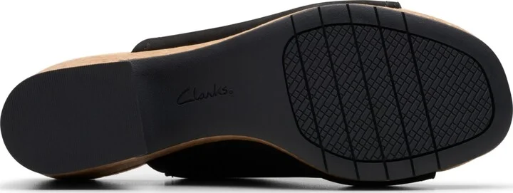 Clarks Collection Women's Nerisa Vine Wedge Sandals - Image 9