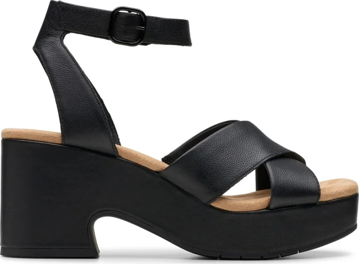 Clarks Collection Women's Nerisa Wedge Sandals - Image 7