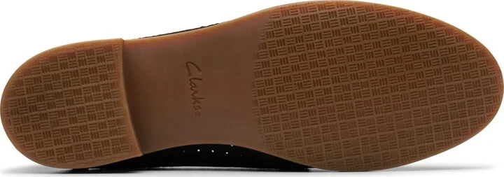 Clarks Collection Women's Trish Cove Slip-On Shoes - Image 9