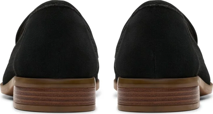 Clarks Collection Women's Trish Cove Slip-On Shoes - Image 11
