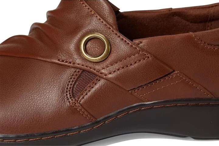 Clarks Cora Aubrie Women's Flat Shoes Tan Leather : 8 B - Medium - Image 7