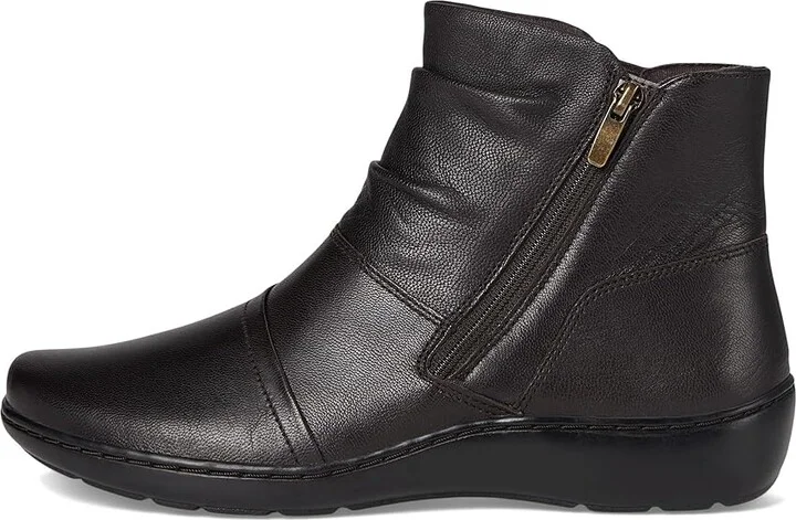 Clarks Cora Pace Women's Boots Chocolate Leather : 5.5 B - Medium, Leather/Rubber - Image 6