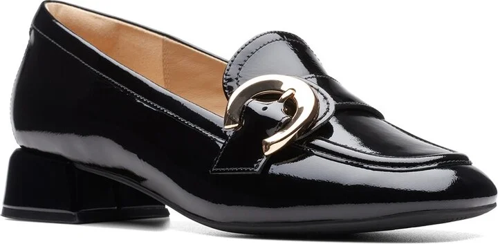 Clarks Daiss30 Trim Leather Flat