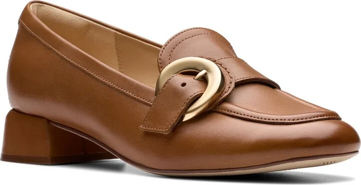 Clarks Daiss30 Trim Leather Loafer