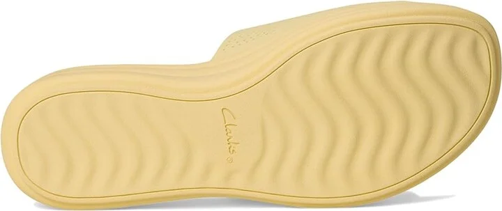 Clarks Drift Twist Women's Sandals Pale Yellow Synthetic : 10 B - Medium - Image 3