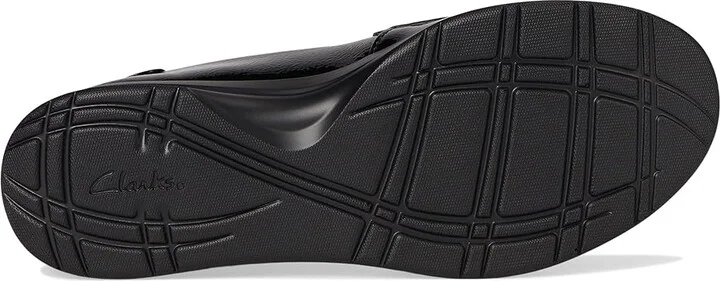 Clarks Ellowyn Penny Women's Flat Shoes Black Crinkle Patent Synthetic : 5 B - Medium, Leather - Image 3