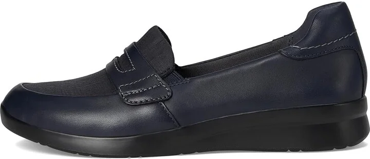 Clarks Ellowyn Penny Women's Flat Shoes Navy Leather : 9 D - Wide - Image 6