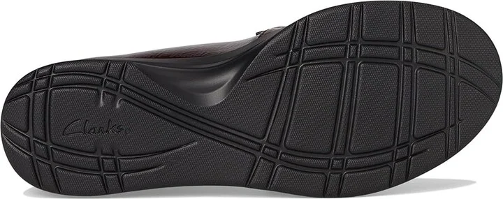 Clarks Ellowyn Penny Women's Flat Shoes Wine Crinkle Patent Synthetic : 12 B - Medium, Leather - Image 3