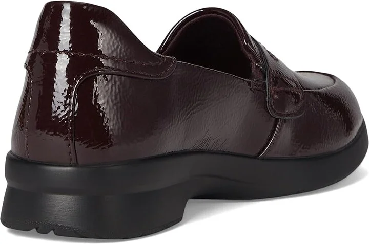 Clarks Ellowyn Penny Women's Flat Shoes Wine Crinkle Patent Synthetic : 12 B - Medium, Leather - Image 4