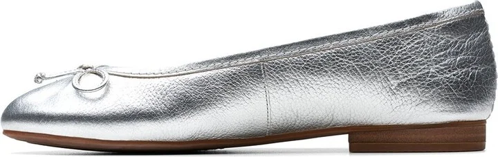 Clarks Fawna Lily Leather Ballet Flat - Image 2