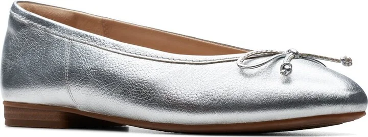 Clarks Fawna Lily Leather Ballet Flat